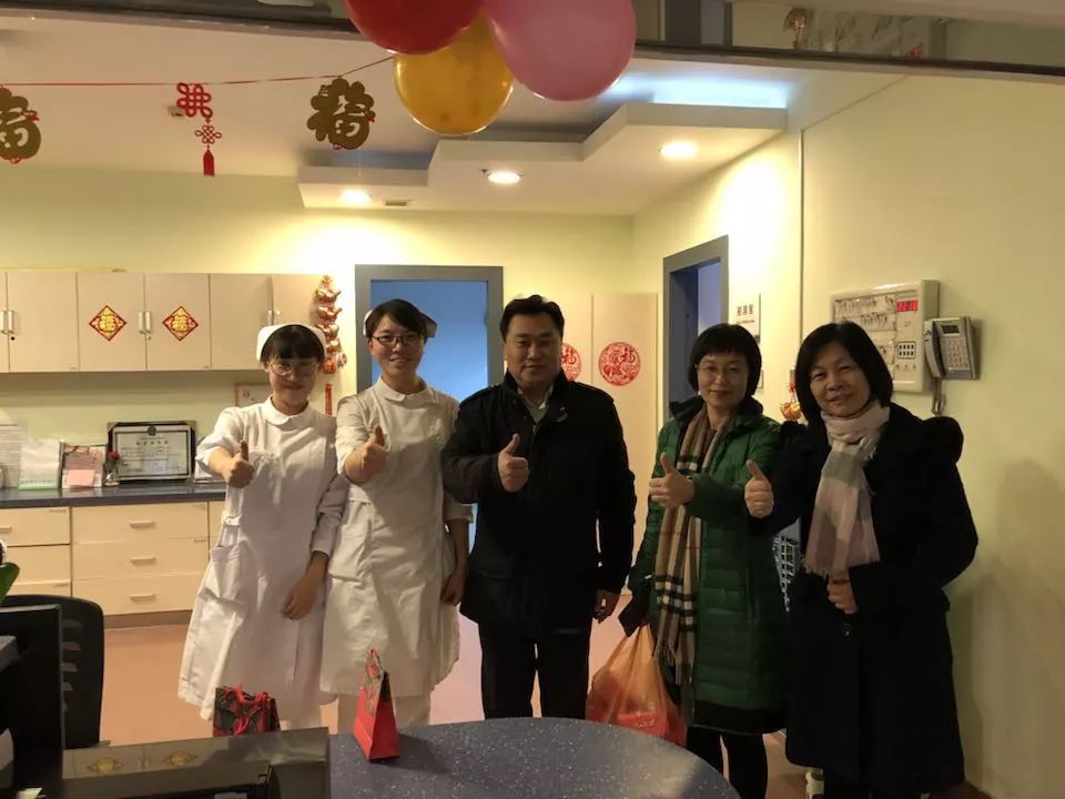 爱游戏中国 -埃因霍温对海伦芬集锦